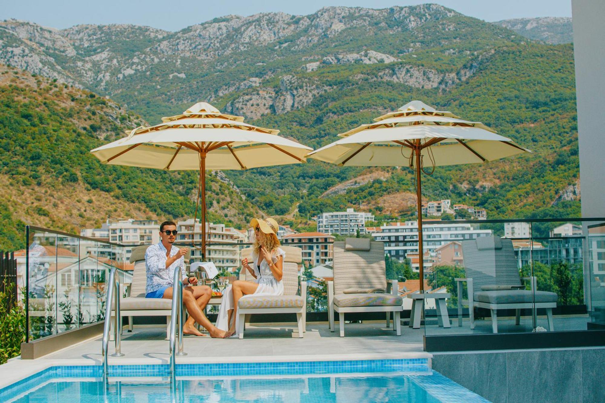 Katamare Hotel Будва Екстериор снимка